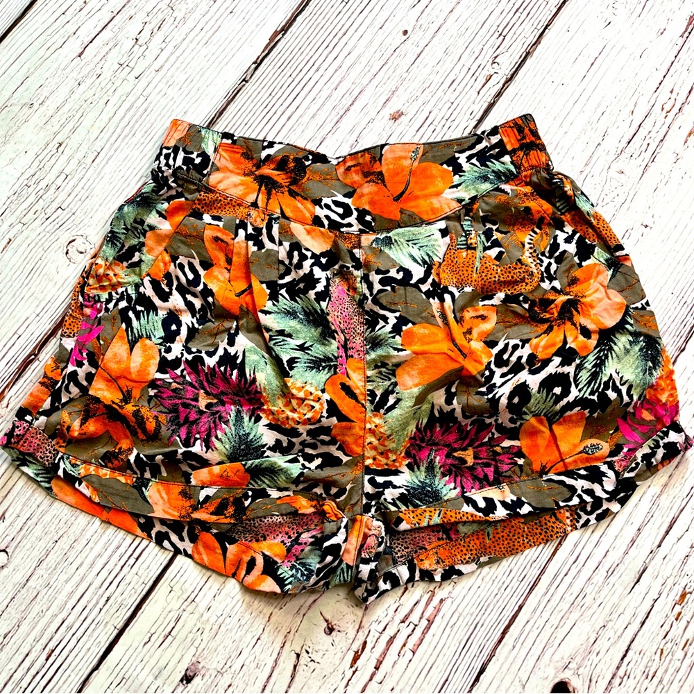 H&M Lightweight Tropical Shorts